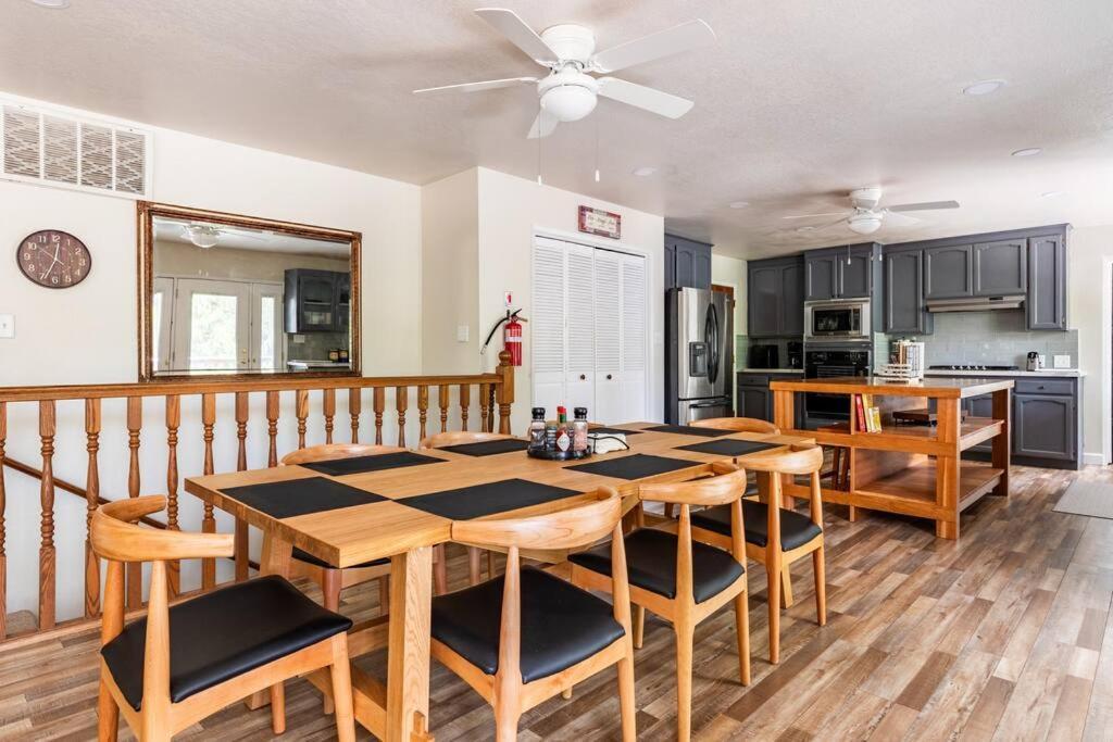 Ponderosa Creekside Retreat Villa Mariposa Ngoại thất bức ảnh